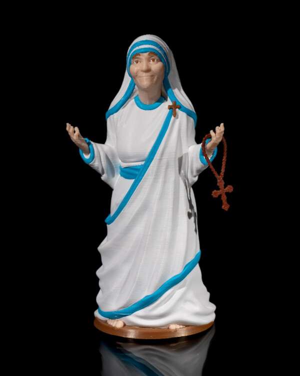 Miniatura Maica Teresa în postură contemplativă - imagine 10