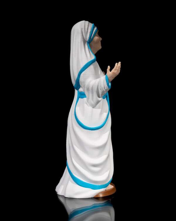 Miniatura Maica Teresa în postură contemplativă - imagine 4