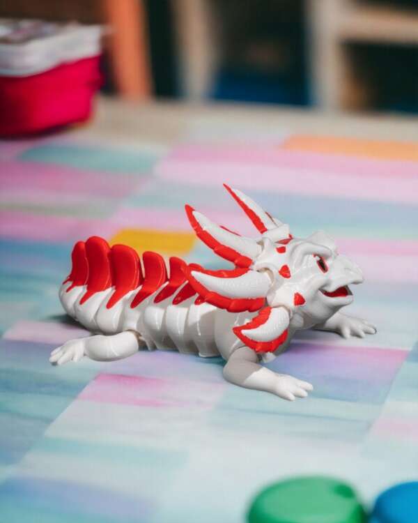 Pui de dragon Velvet Cake - imagine 4