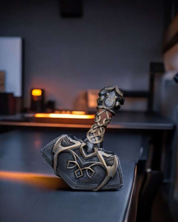Ciocanul lui Thor Mjolnir - imagine 2