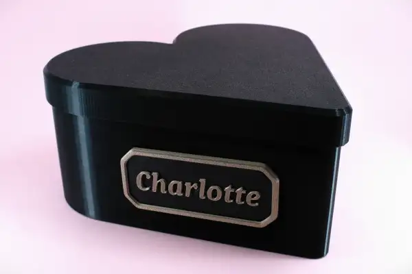 Inima de Trandafiri Eterni cu Etichetă Personalizată - imagine 5
