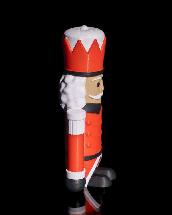 Jumping Nutcracker - imagine 6