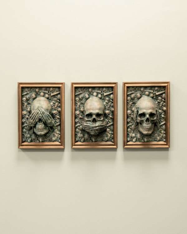 Tablouri Three Wise Skulls - imagine 12