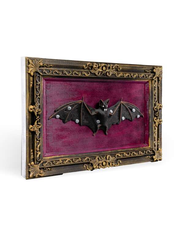 Suspicious bat - imagine 3