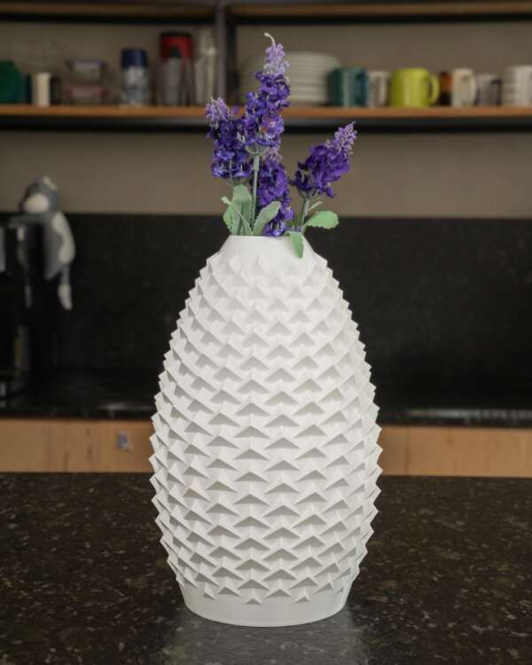 Vaza de flori Pointy Vase - imagine 6
