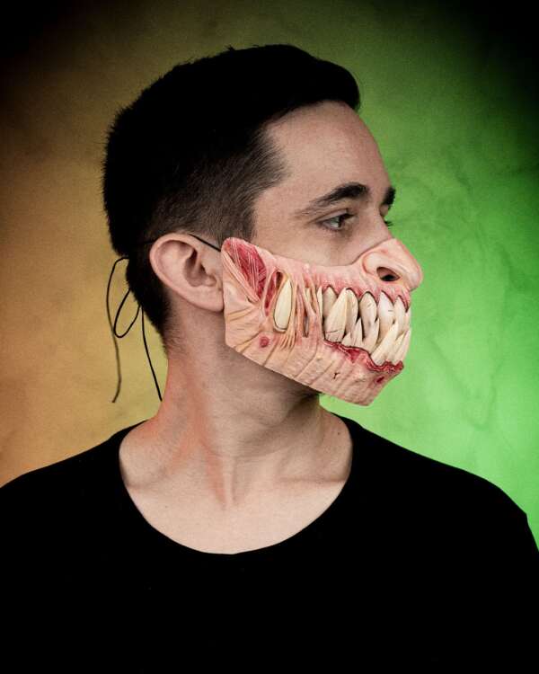 Savage Smile Halloween Mask - imagine 7