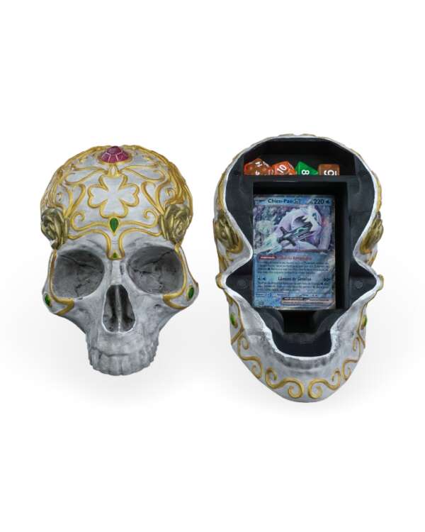 Skull with a Secret Deck box - imagine 5