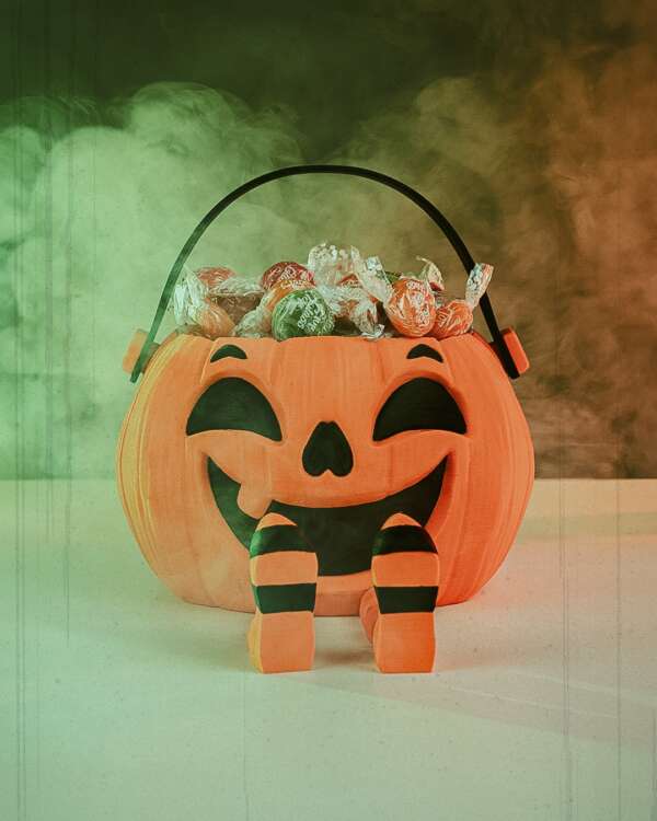 Walkin Pumpkin Candy Holder - imagine 2