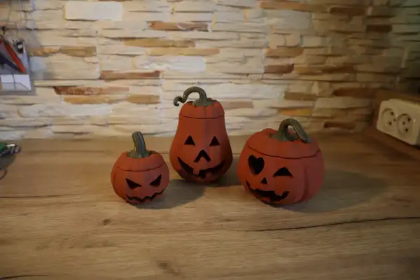 carved pumpkins - imagine 3