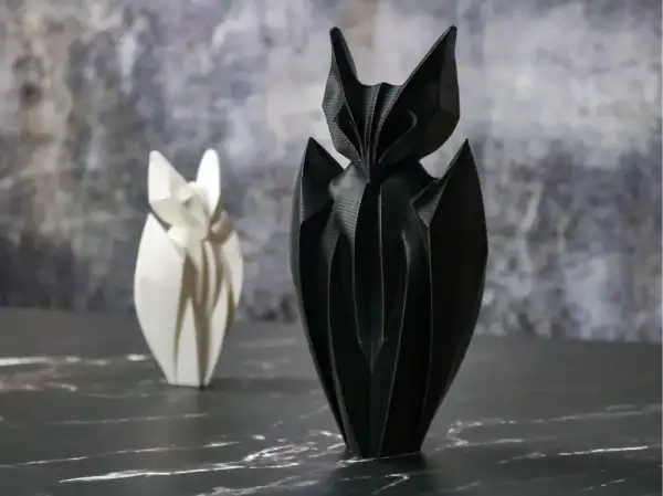 Minimalist bat sculpture - imagine 3