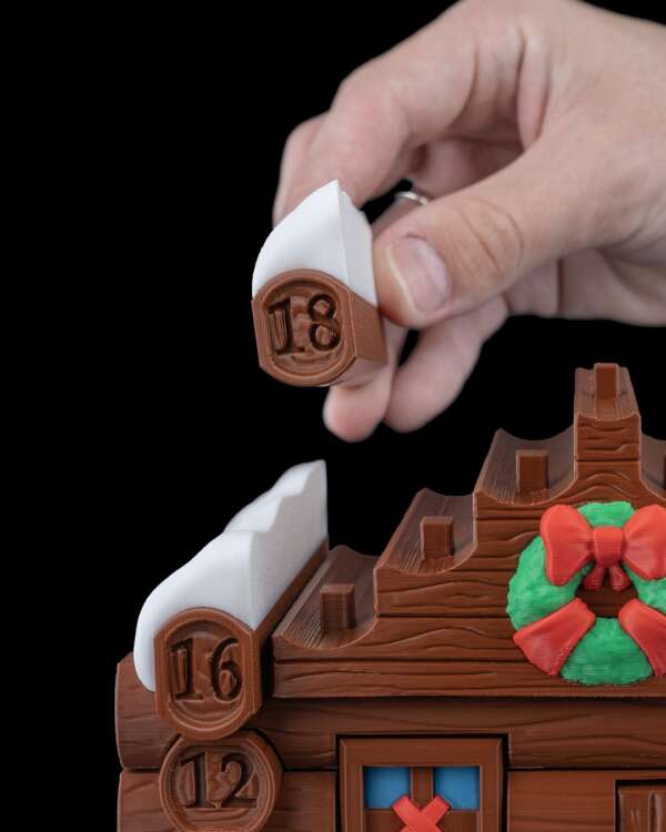 Santa's Cabin Countdown - imagine 9